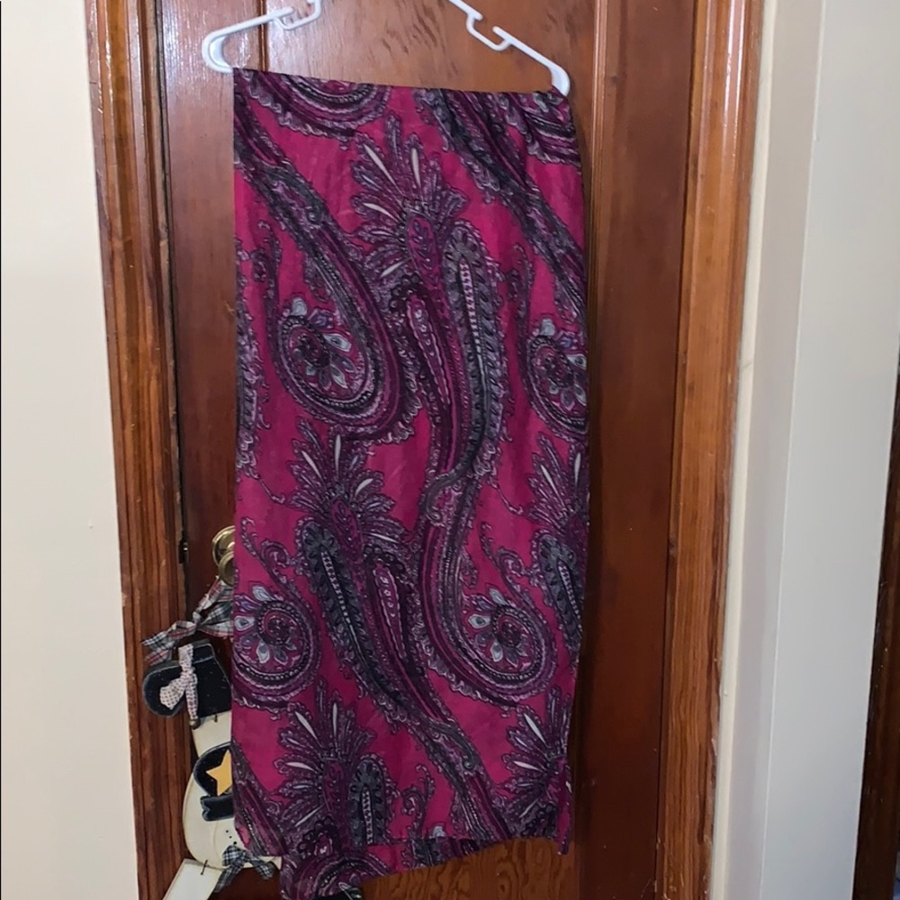 Scarf - Picture 2 of 3